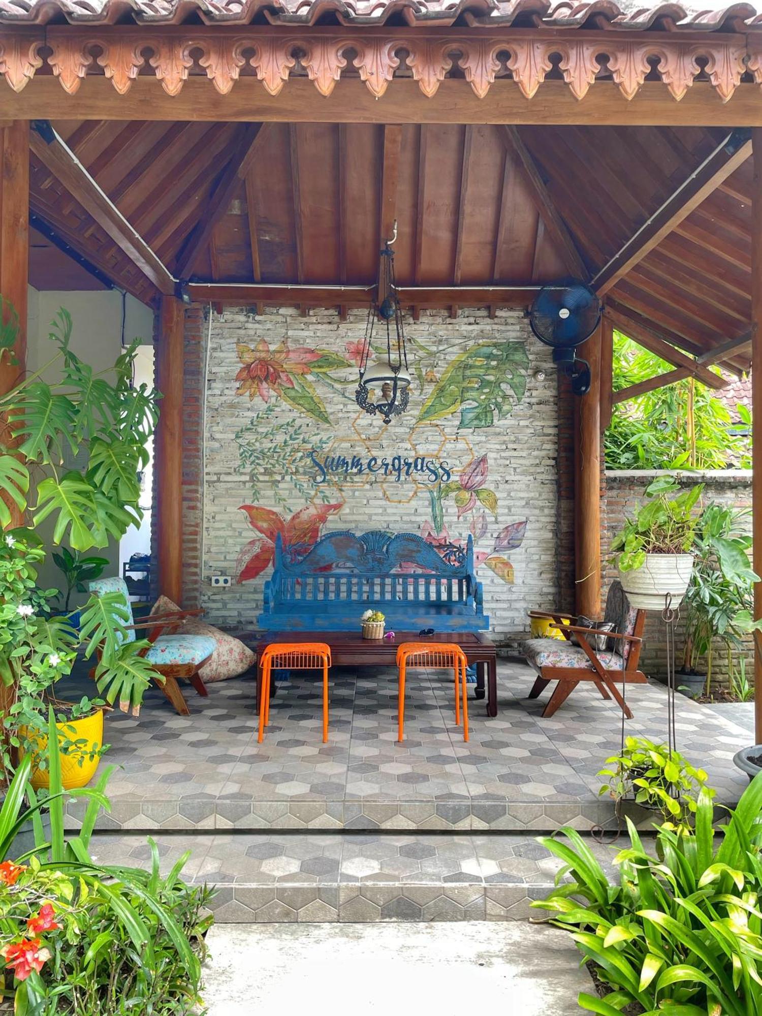 Summergrass B&B Prawirotaman Bagian luar foto